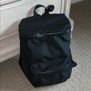 lululemon black bolsa